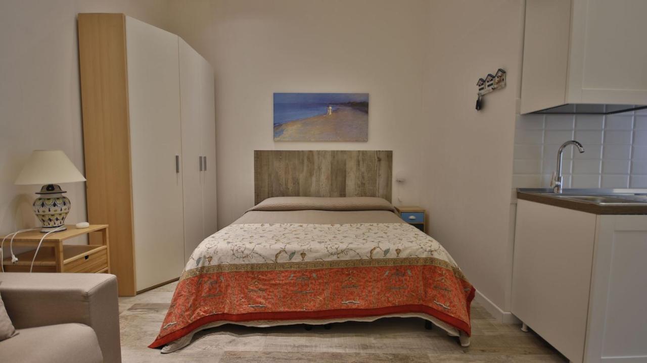 Casa Levante A 75 Mt Dalla Spiaggia Monopoli Buitenkant foto
