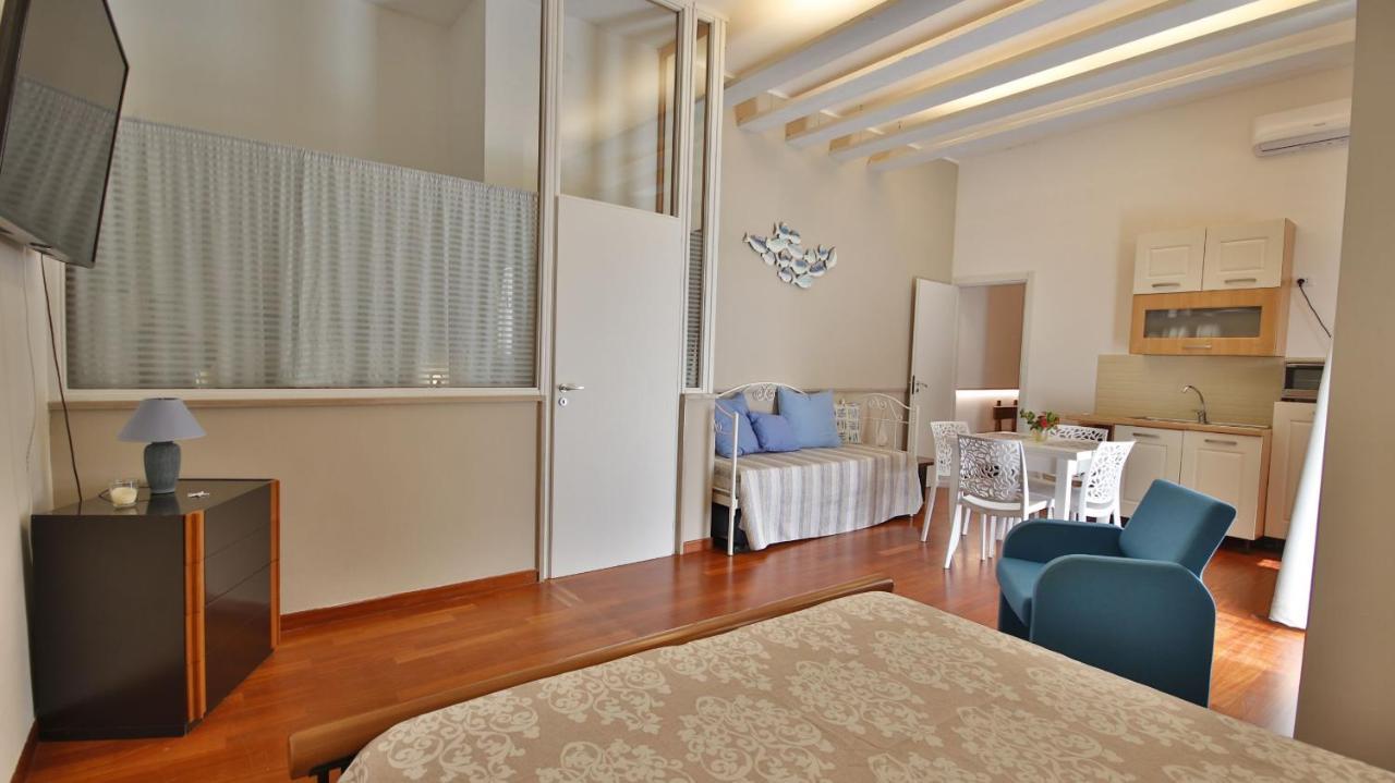 Casa Levante A 75 Mt Dalla Spiaggia Monopoli Buitenkant foto